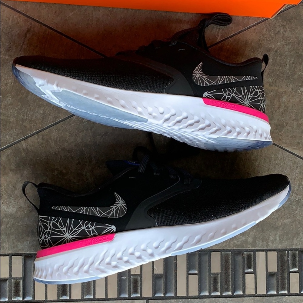 NIKE ODYSSEY REACT 2 FK GPX Black-Reflect SilverM - Picture 15 of 16